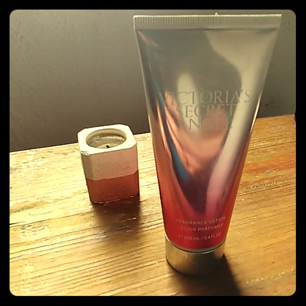 Victoria's Secret Angel Fragrance Lotion